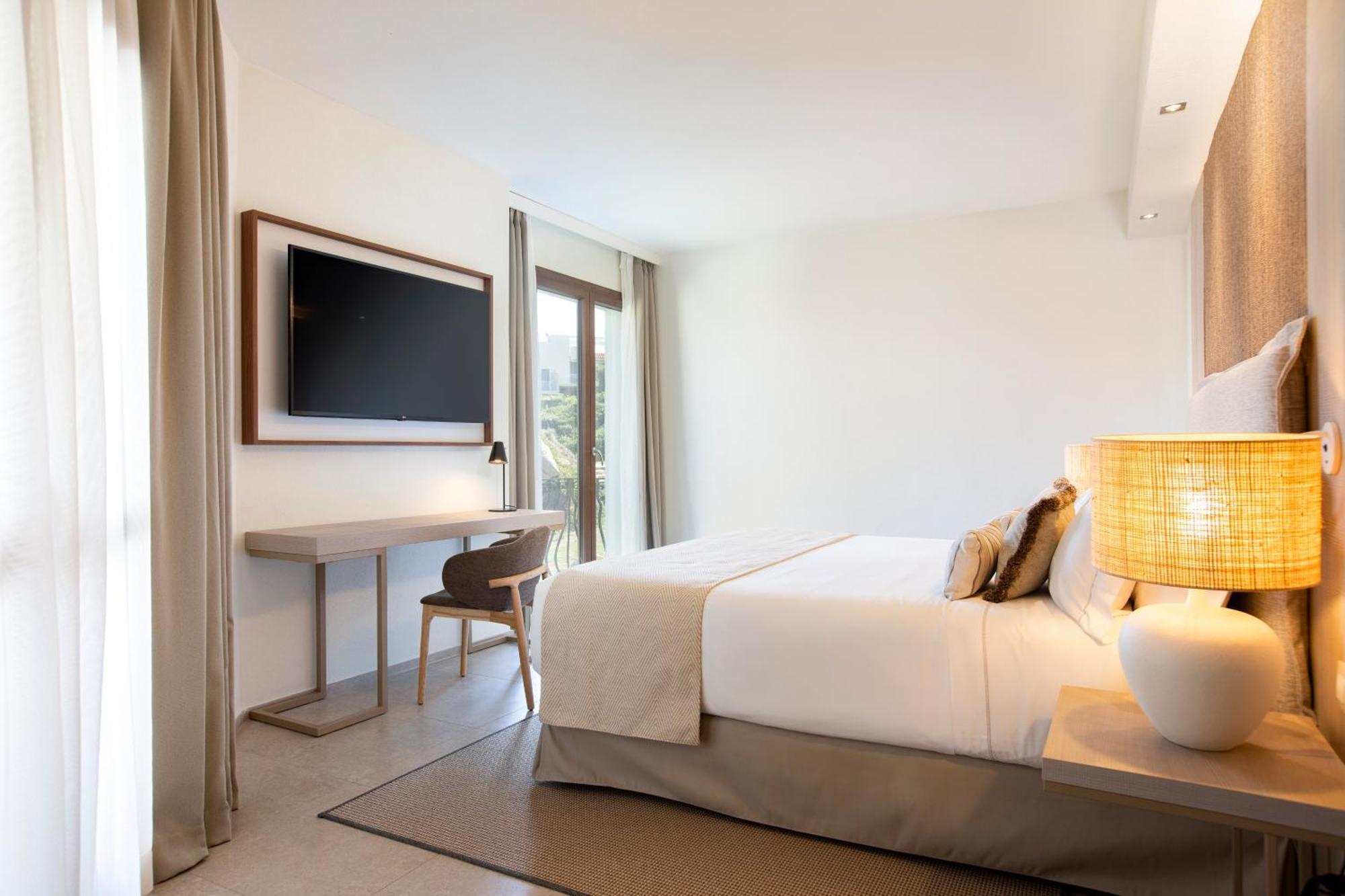 Hotel Mangia'S Santa Teresa Sardinia, Curio Collection By Hilton Santa Teresa di Gallura Esterno foto