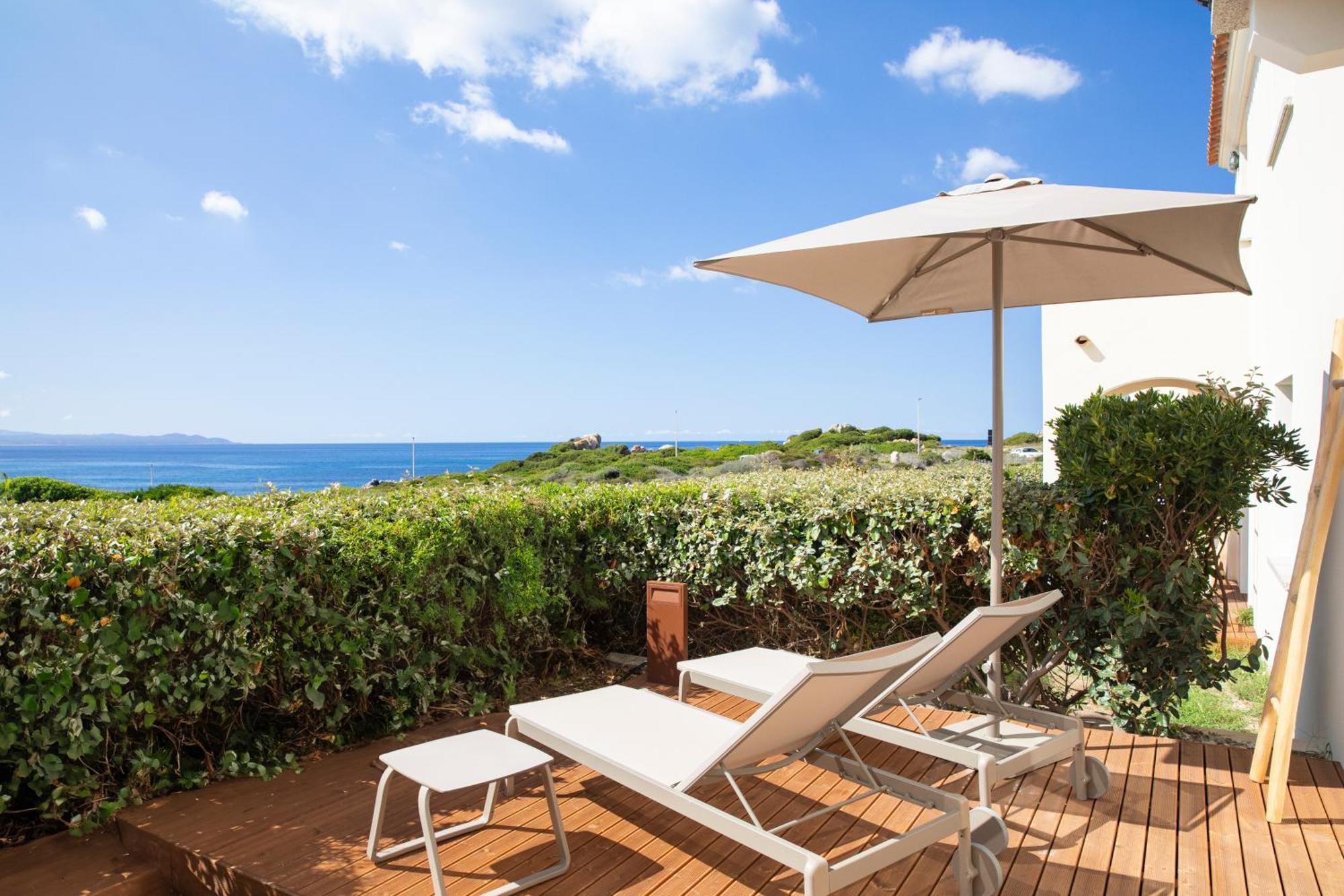 Hotel Mangia'S Santa Teresa Sardinia, Curio Collection By Hilton Santa Teresa di Gallura Esterno foto